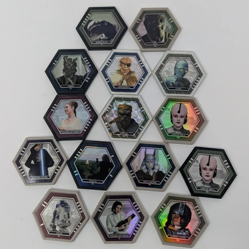 Topps Star Wars Galactic‎ Connexions Tiles Lot of 15 - Princess Leia R2-D2 Holo - Picture 2 of 16